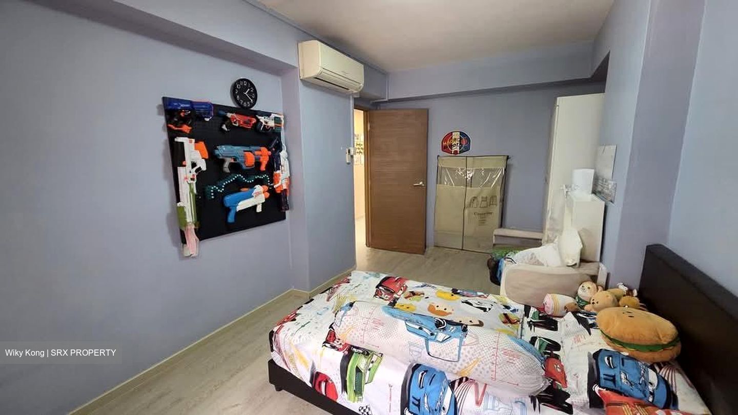 Blk 765 Jurong West Street 74 (Jurong West), HDB 5 Rooms #537759901